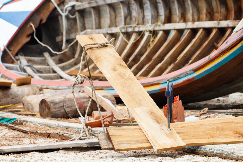 boat building rubbish